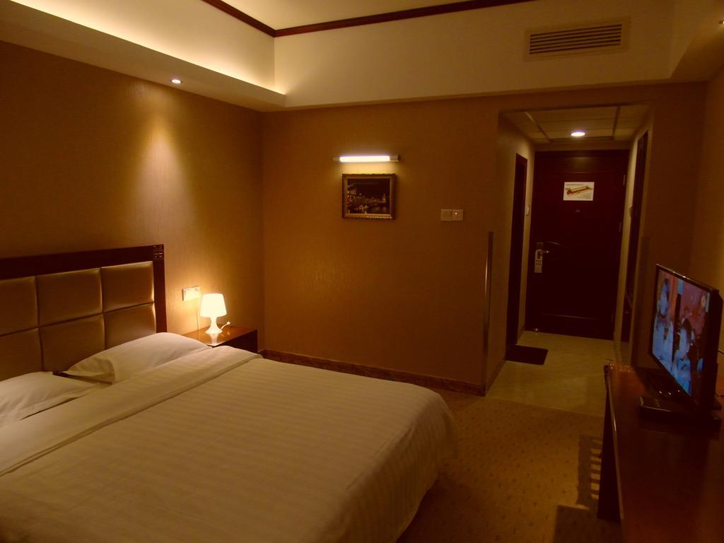 Tianjin Jinma Hotel Buitenkant foto